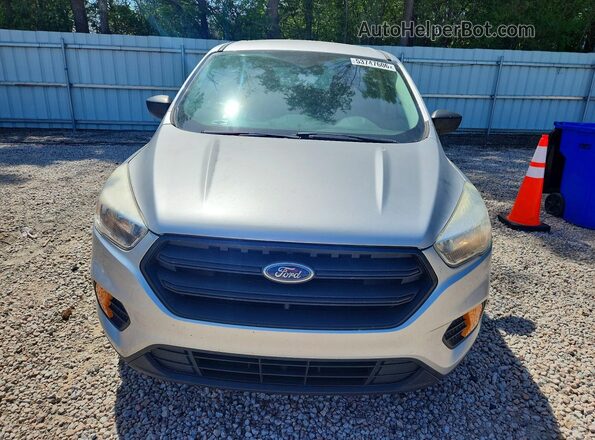 1FMCU0F71HUD34088 2017 FORD ESCAPE Серебряный Вид спереди