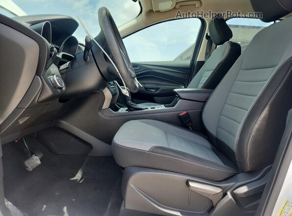 1FMCU0F71KUB95247 2019 FORD ESCAPE White Vista interior delantera