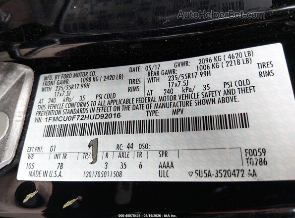 1FMCU0F72HUD92016 2017 FORD ESCAPE Black Vista del compartimento del motor