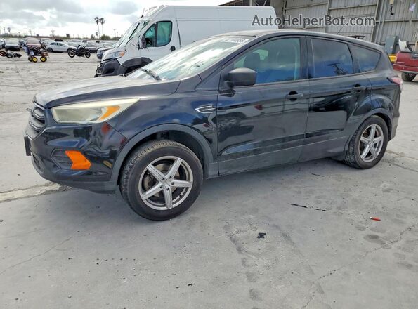 1FMCU0F76HUD28268 2017 FORD ESCAPE Black Przód lewy