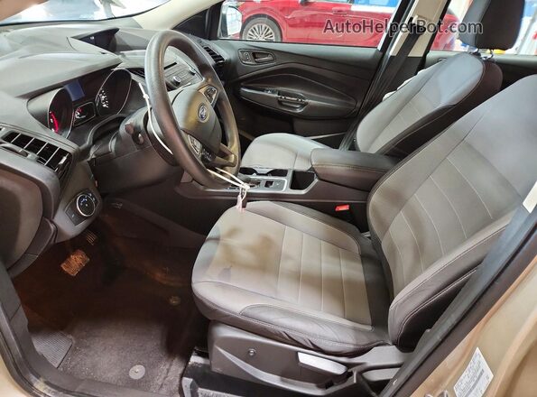 1FMCU0F76HUD42803 2017 FORD ESCAPE Tan Вид салону спереду