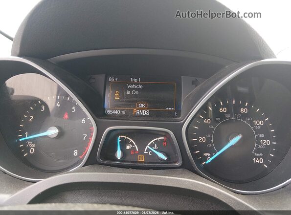 1FMCU0F77JUD08374 2018 FORD ESCAPE Белый Вид задних сидений