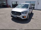 2018 Ford Escape S Белый vin: 1FMCU0F77JUD08374