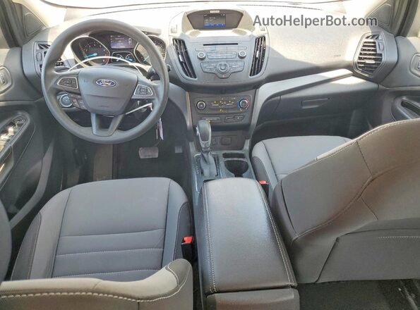 1FMCU0F7XHUB50638 2017 FORD ESCAPE Серебряный Вид панели приборов