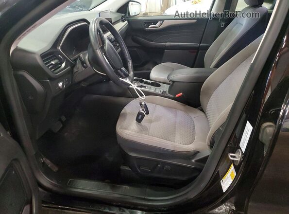 1FMCU0G64MUA08222 2021 FORD ESCAPE Черный Вид салона спереди