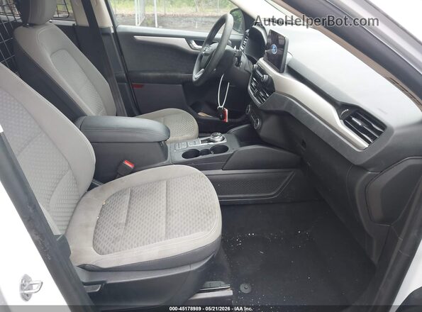 1FMCU0G65LUB44504 2020 FORD ESCAPE Белый Вид салона спереди