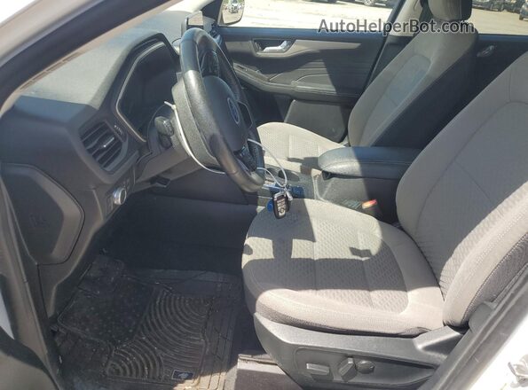 1FMCU0G6XMUA19130 2021 FORD ESCAPE Белый Вид салона спереди