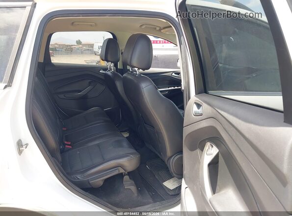 1FMCU0G72GUB73151 2016 FORD ESCAPE White Widok naklejki z numerem VIN