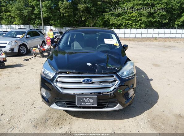 1FMCU0G90HUD52274 2017 FORD ESCAPE Черный Вид щитка приборов