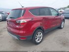 2017 Ford Escape Se Красный vin: 1FMCU0G92HUB31419