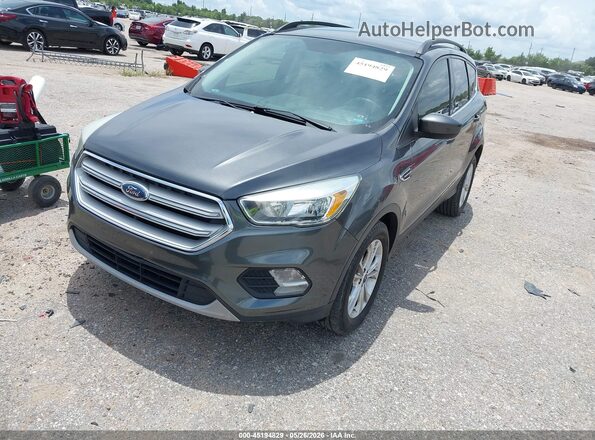 1FMCU0GD0JUA61087 2018 FORD ESCAPE Серый Передняя левая четверть