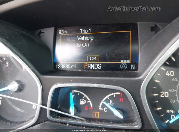 1FMCU0GD0JUA61087 2018 FORD ESCAPE Серый 