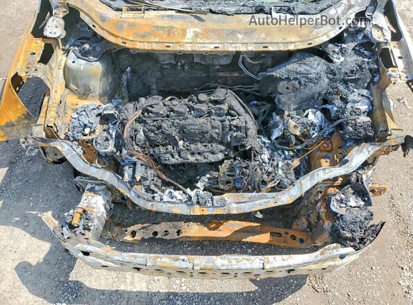 1FMCU0GD0KUB37926 2019 FORD ESCAPE Белый Вид подкапотного пространства