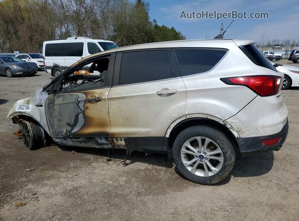 1FMCU0GD0KUB37926 2019 FORD ESCAPE Белый Задняя левая четверть