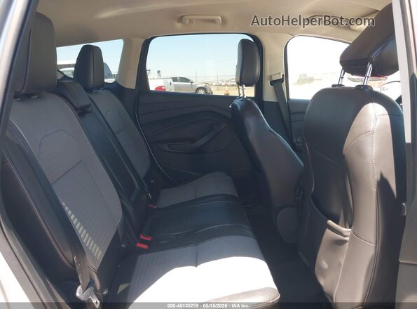 1FMCU0GD1KUB06927 2019 FORD ESCAPE Серебряный Вид наклейки с VIN-кодом