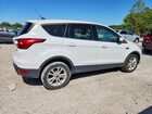 2019 Ford Escape Se White vin: 1FMCU0GD1KUC35606