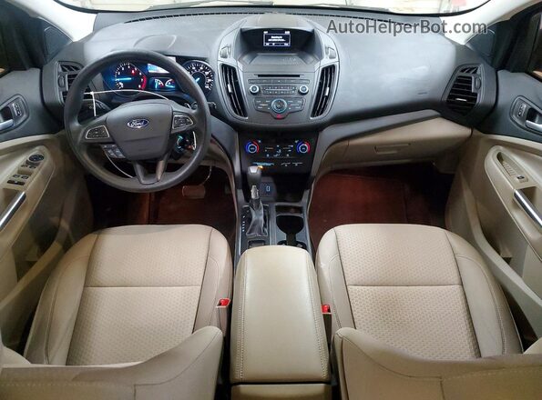 1FMCU0GD2HUA09082 2017 FORD ESCAPE Красный Вид панели приборов