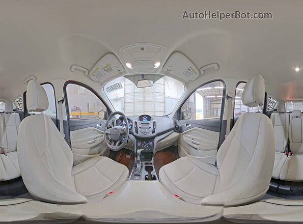 1FMCU0GD2HUA09082 2017 FORD ESCAPE Красный Панорамный вид салона 360°