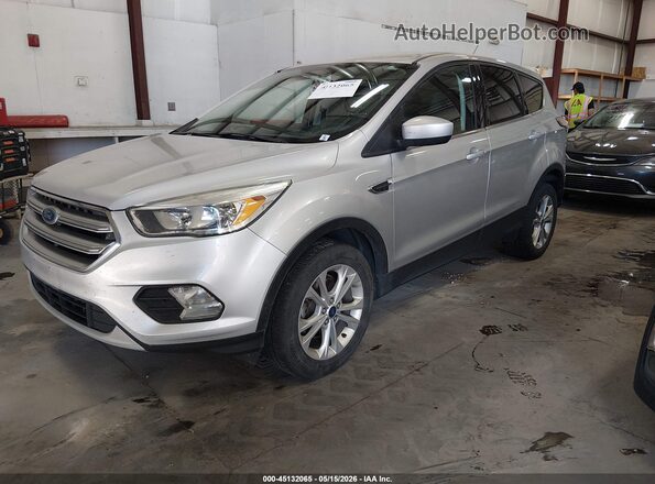 1FMCU0GD2HUB28587 2017 FORD ESCAPE Gray Przód lewy
