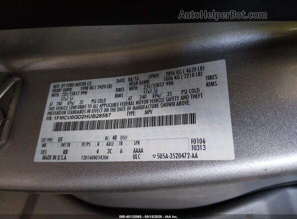 1FMCU0GD2HUB28587 2017 FORD ESCAPE Gray Widok komory silnika
