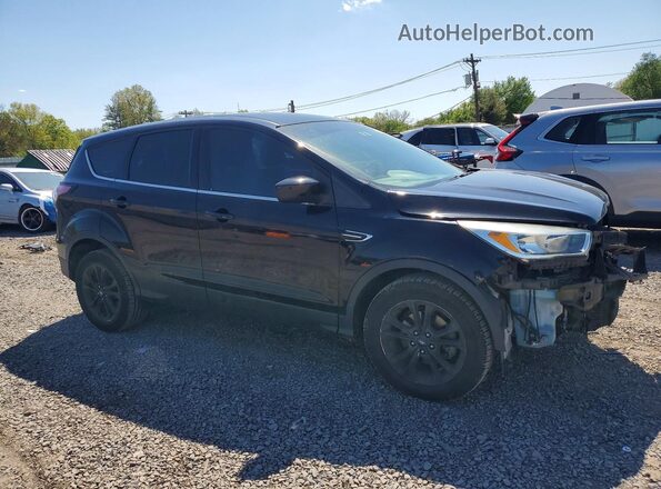 1FMCU0GD2HUC73354 2017 FORD ESCAPE Черный Передняя правая четверть