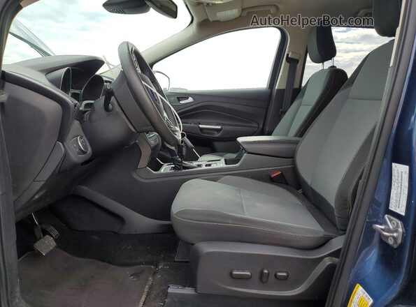 1FMCU0GD2JUA67988 2018 FORD ESCAPE Blue Вид салону спереду