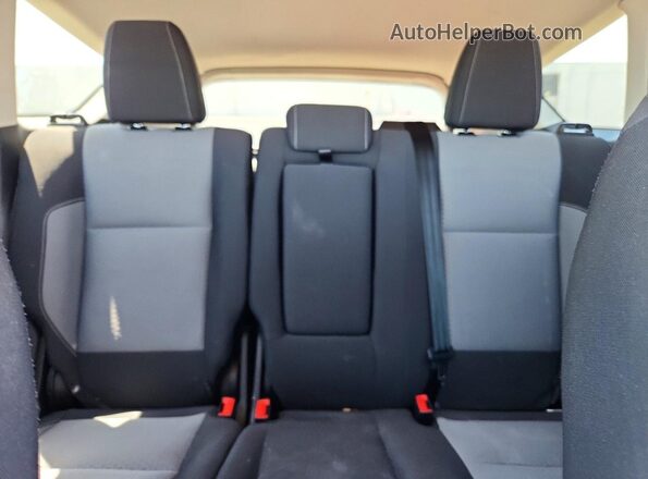 1FMCU0GD2JUC67494 2018 FORD ESCAPE Black Widok tylnych siedzeń