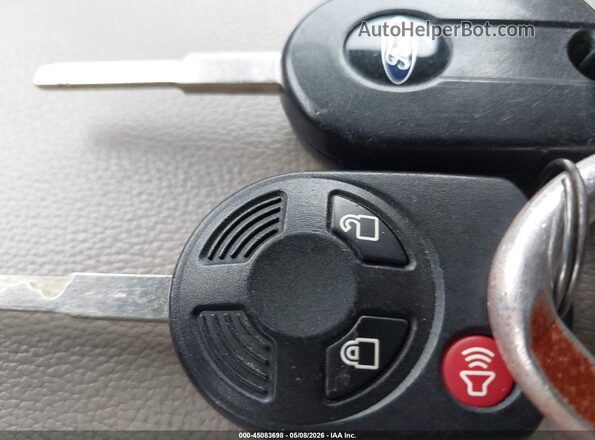 1FMCU0GD2JUC89091 2018 FORD ESCAPE Gold Vista del salpicadero