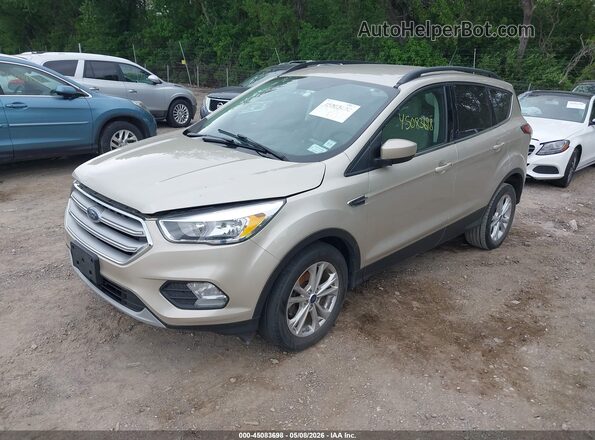1FMCU0GD2JUC89091 2018 FORD ESCAPE Gold Vista tres cuartos delantera izquierda