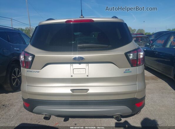 1FMCU0GD2JUD03264 2018 FORD ESCAPE Золотой 