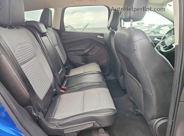 1FMCU0GD2KUA07601 2019 FORD ESCAPE Blue Widok tylnych siedzeń