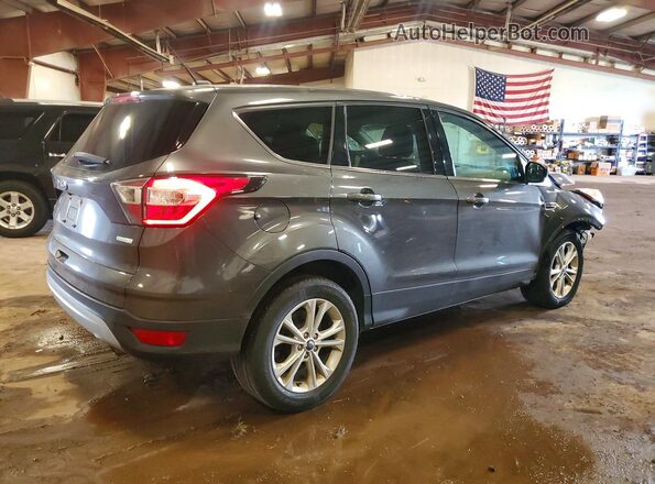 1FMCU0GD3HUA13190 2017 FORD ESCAPE Серебряный Задняя правая четверть