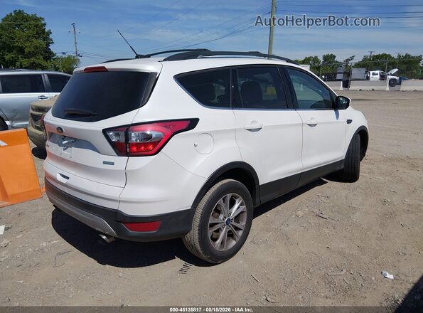 1FMCU0GD3HUC72729 2017 FORD ESCAPE White Tył prawy
