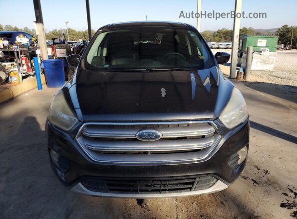 1FMCU0GD3HUE55614 2017 FORD ESCAPE Серый Вид спереди