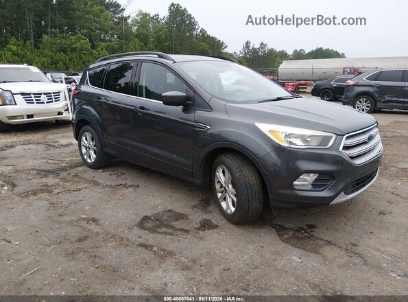 1FMCU0GD3JUA69295 2018 FORD ESCAPE Черный Передняя правая четверть