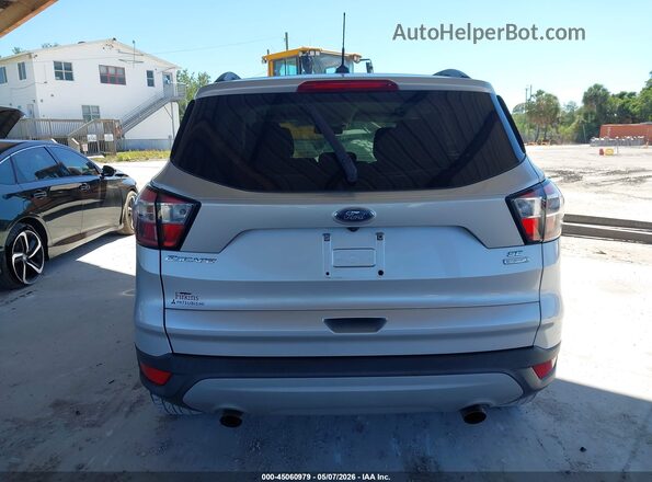 1FMCU0GD3JUB15417 2018 FORD ESCAPE Серебряный 