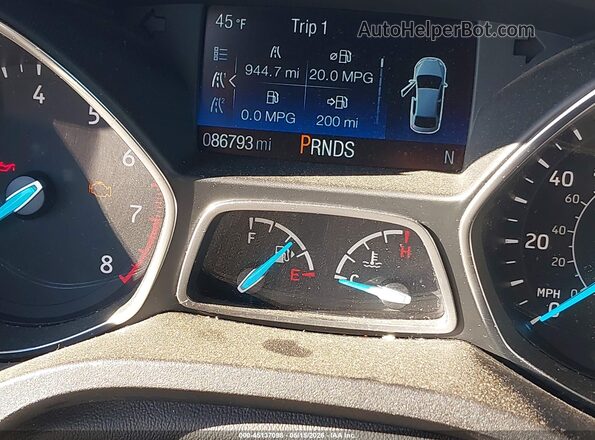 1FMCU0GD3JUC73305 2018 FORD ESCAPE Золотой 