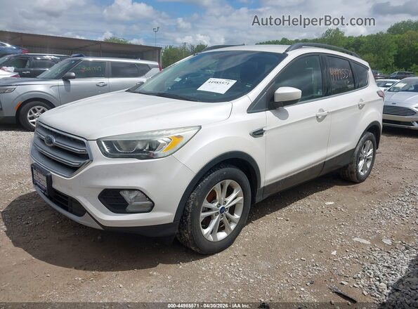 1FMCU0GD4HUB28333 2017 FORD ESCAPE White Przód lewy