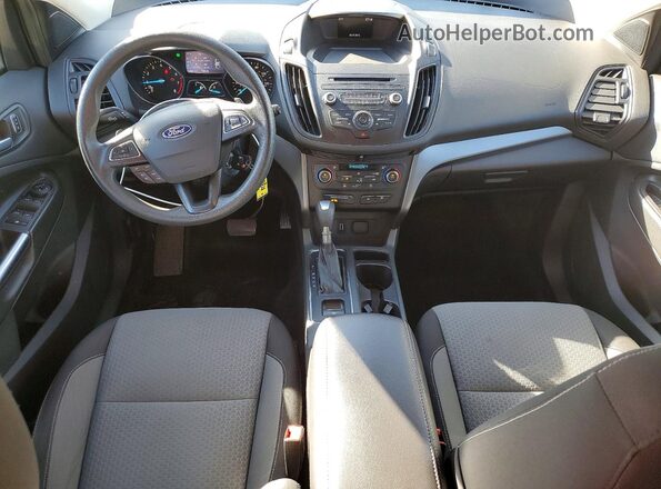 1FMCU0GD4HUB82862 2017 FORD ESCAPE Черный Вид панели приборов