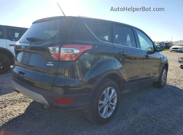 1FMCU0GD4HUB82862 2017 FORD ESCAPE Черный Задняя правая четверть