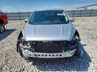 2017 Ford Escape Se Серебряный vin: 1FMCU0GD4HUC61271