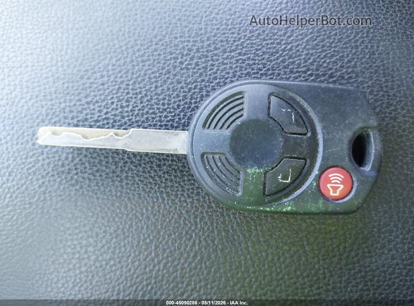 1FMCU0GD4HUD50354 2017 FORD ESCAPE Синий Вид панели приборов