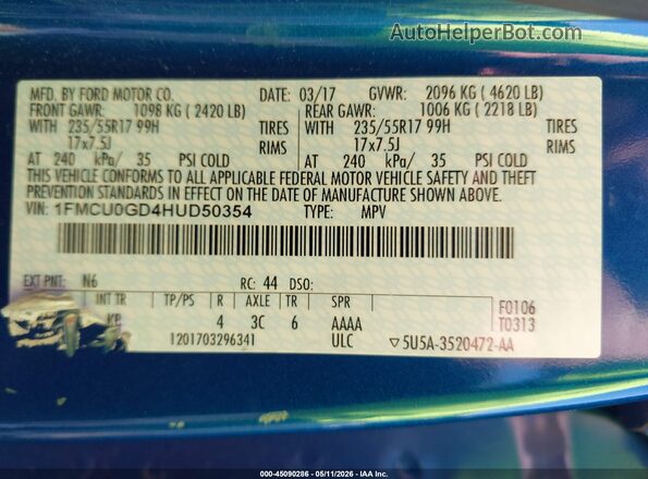 1FMCU0GD4HUD50354 2017 FORD ESCAPE Синий Вид подкапотного пространства