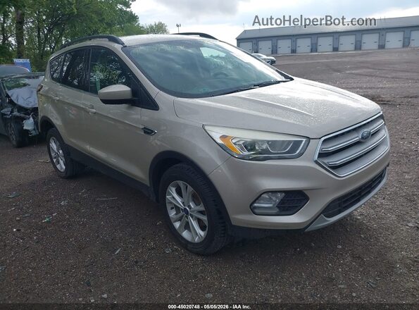 1FMCU0GD4HUD83595 2017 FORD ESCAPE Золотой Передняя правая четверть