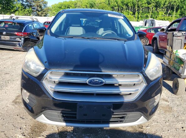 1FMCU0GD4HUE65830 2017 FORD ESCAPE Black Вид спереду