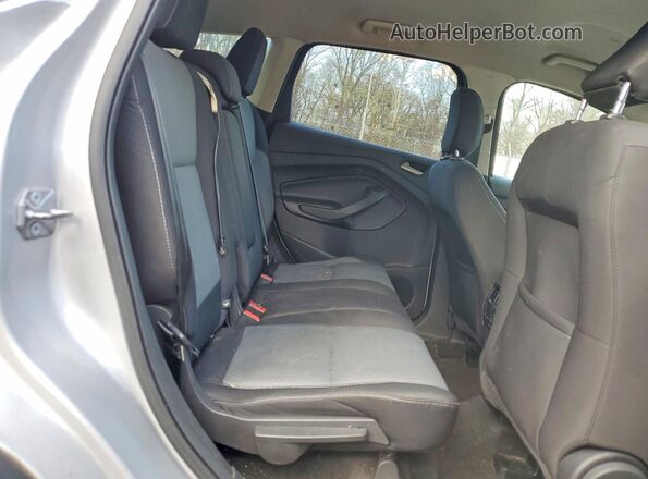 1FMCU0GD4JUC37073 2018 FORD ESCAPE Silver Вид задніх сидінь