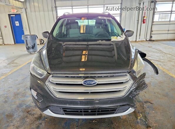1FMCU0GD4JUD49386 2018 FORD ESCAPE Gray Вид спереду