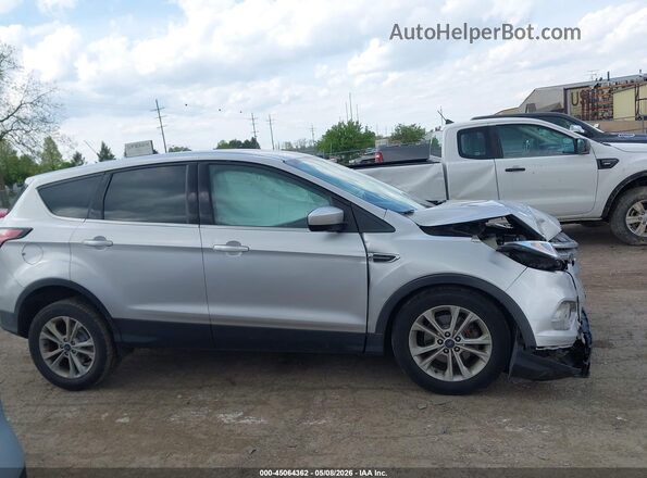 1FMCU0GD5HUB59428 2017 FORD ESCAPE Silver Вид задньої частини салону