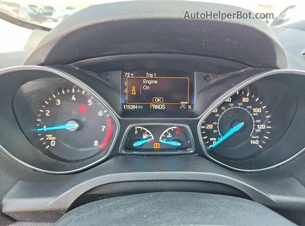 1FMCU0GD5HUD38228 2017 FORD ESCAPE Бежевый Вид щитка приборов