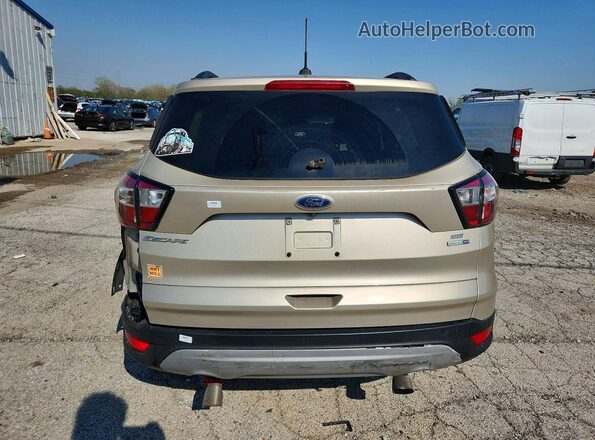 1FMCU0GD5HUD38228 2017 FORD ESCAPE Бежевый Вид сзади